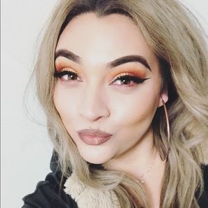 Meet your Posher, Ariel